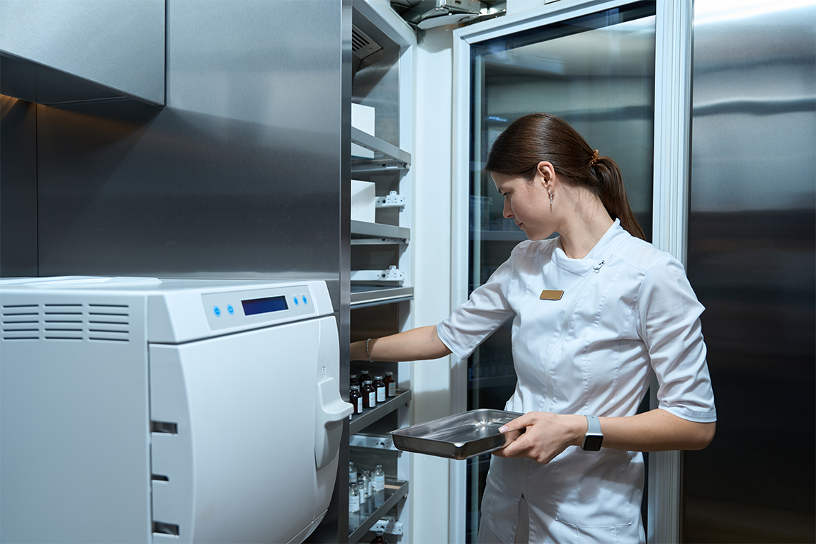 Ensuring Compliance for Your Lab’s Commercial Freezer: A Regulatory Guide